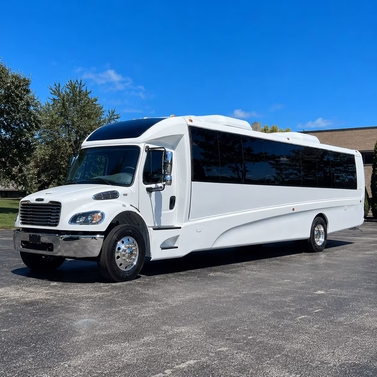 fall river 35 passenger minibus