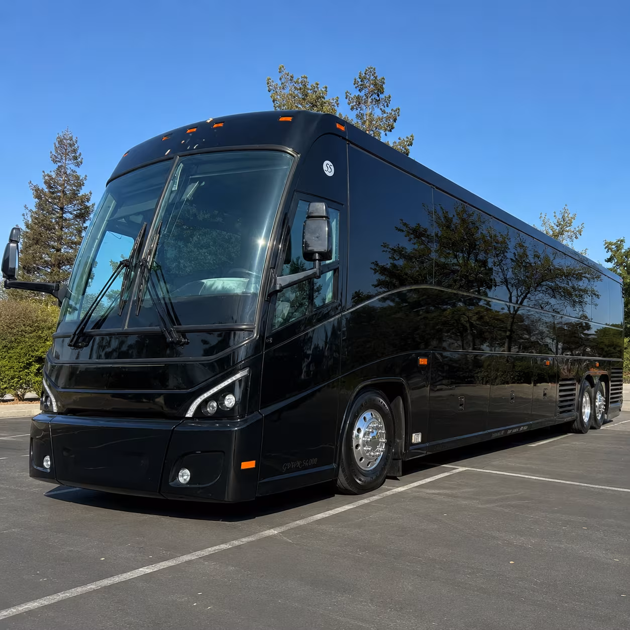 fall river 56 passenger charter bus