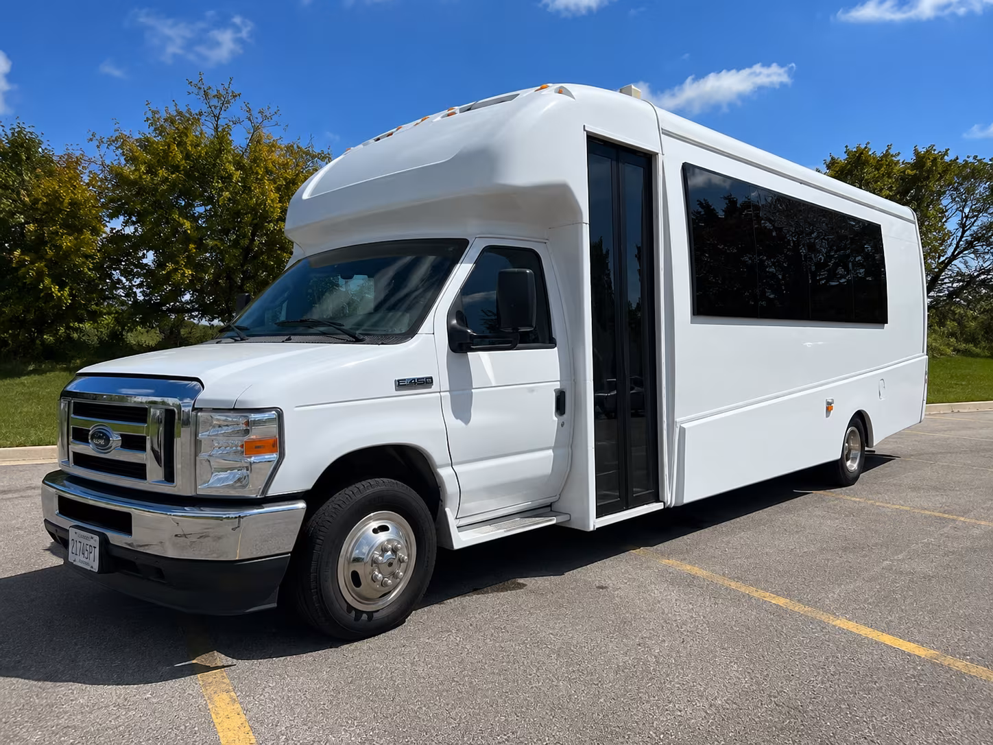 fall river charter buses