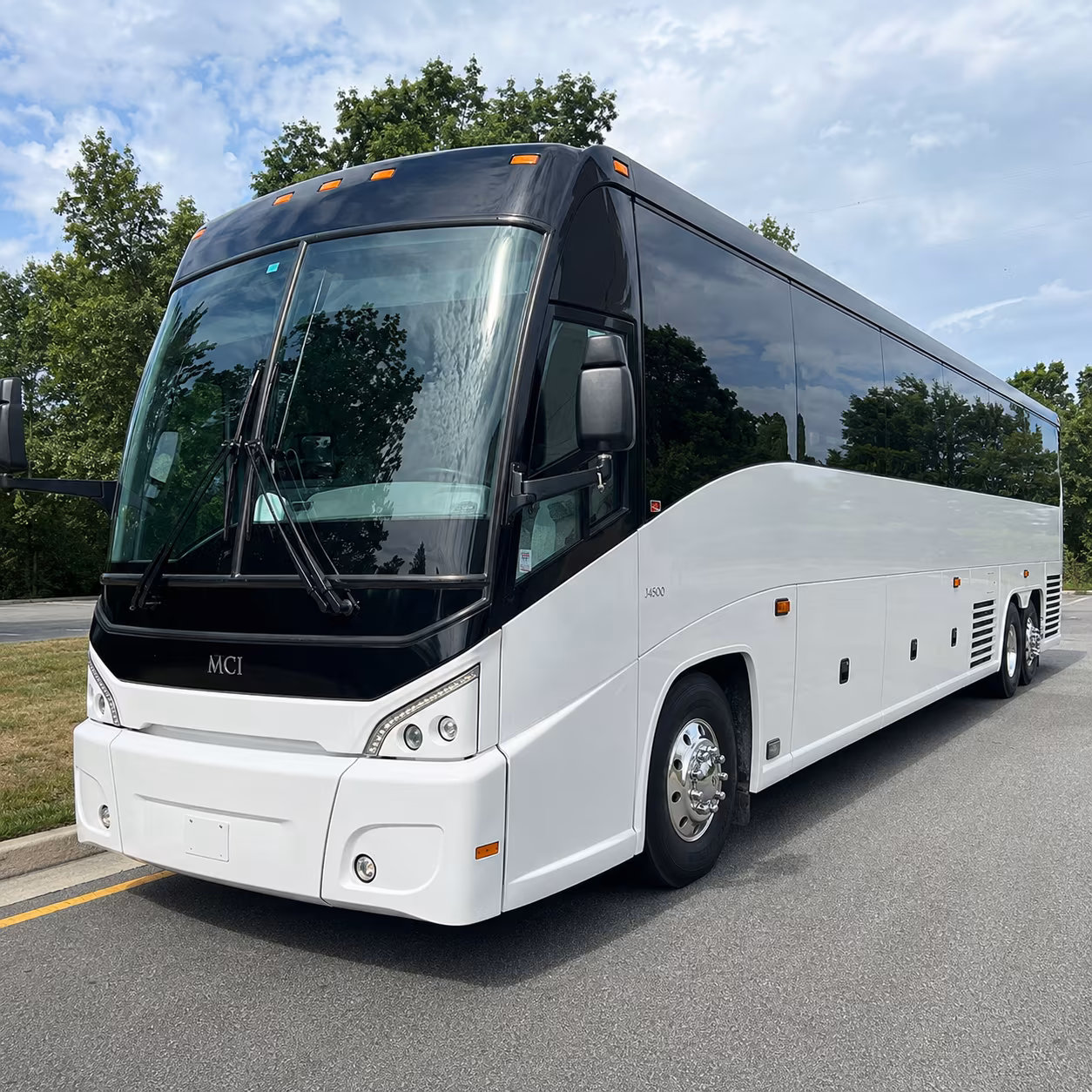 fall river employee bus rentals for corporate events and off site meetings