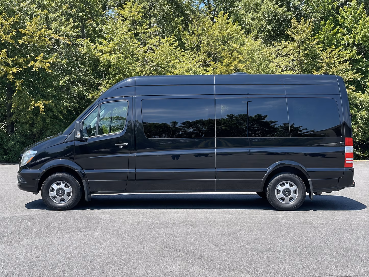 fall river sprinter limousine